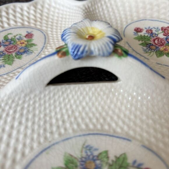 UNBRANDED Vintage Ceramic Floral 3 Section Relish Dish Tray W/Handle 8” Japan - Picture 9 of 15